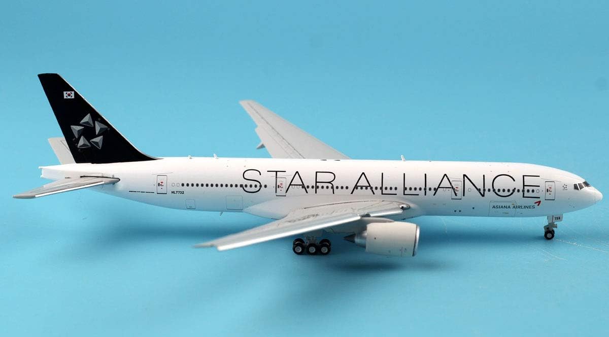 JC WINGS B777-200ER ASIANA AIRLINES "STAR ALLIANCE LIVERY" (FLAPS DOWN) REG: HL7732