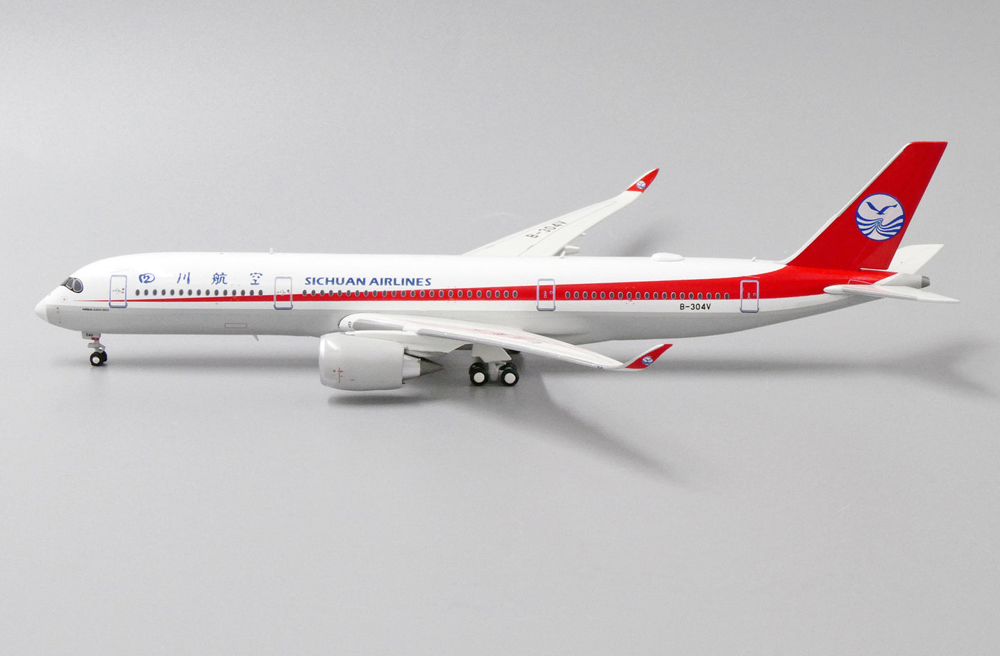 JC WINGS A350 SICHUAN AIRLINES REG: B-304V