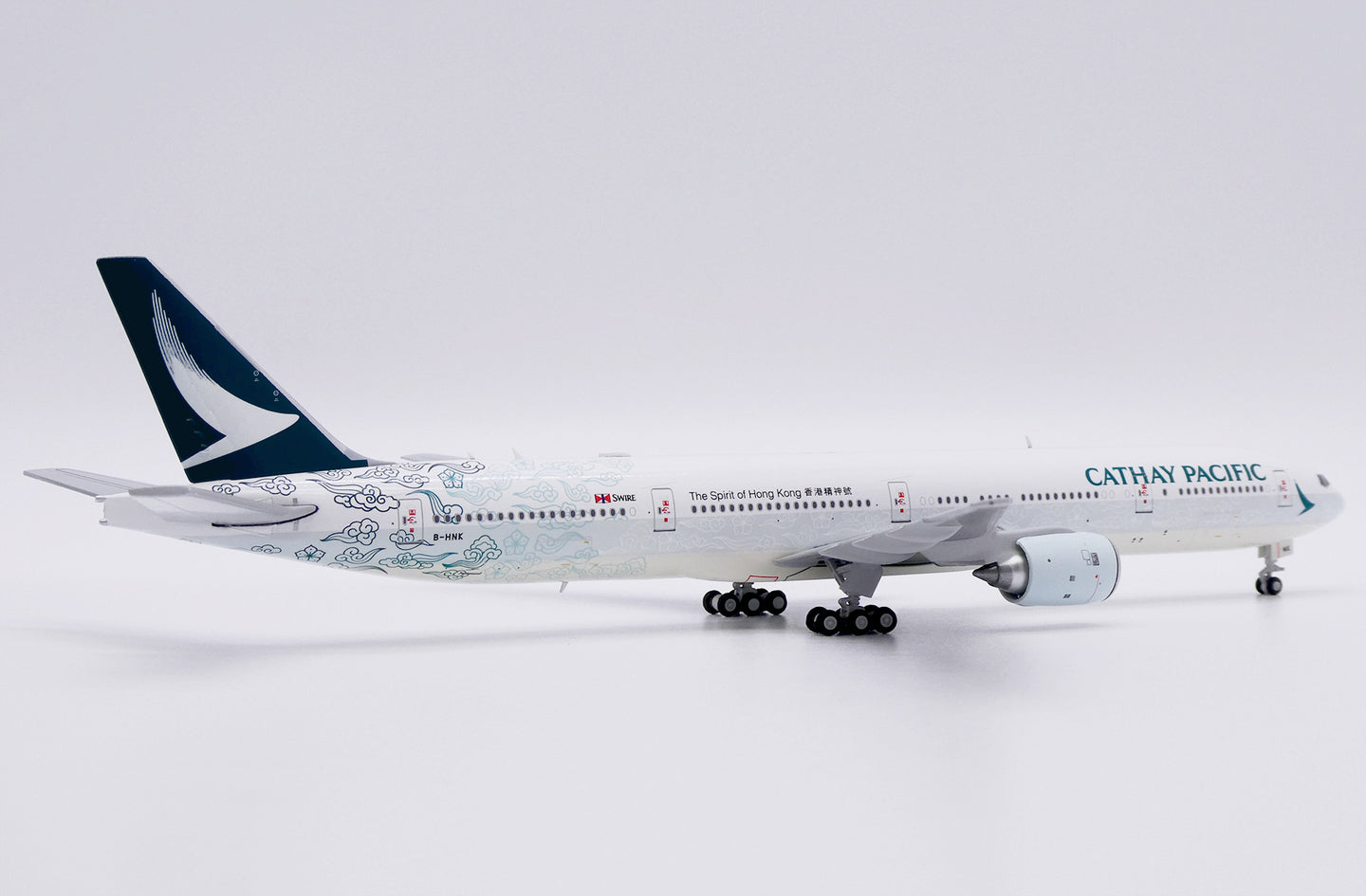 JC WINGS B777-300 CATHAY PACIFIC "THE SPIRIT OF HONG KONG" REG: B-HNK