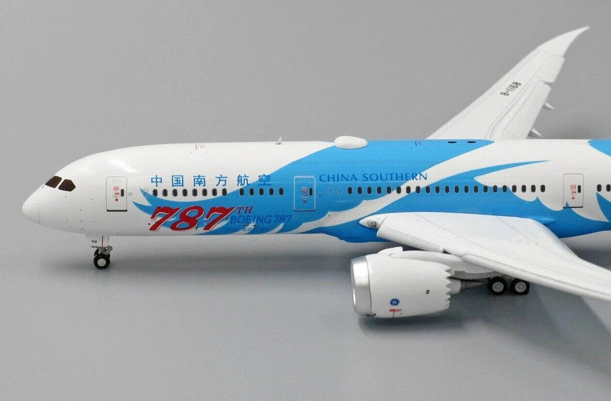 JC WINGS B787-9 CHINA SOUTHERN "787TH" (FLAPS DOWN) REG: B-1168