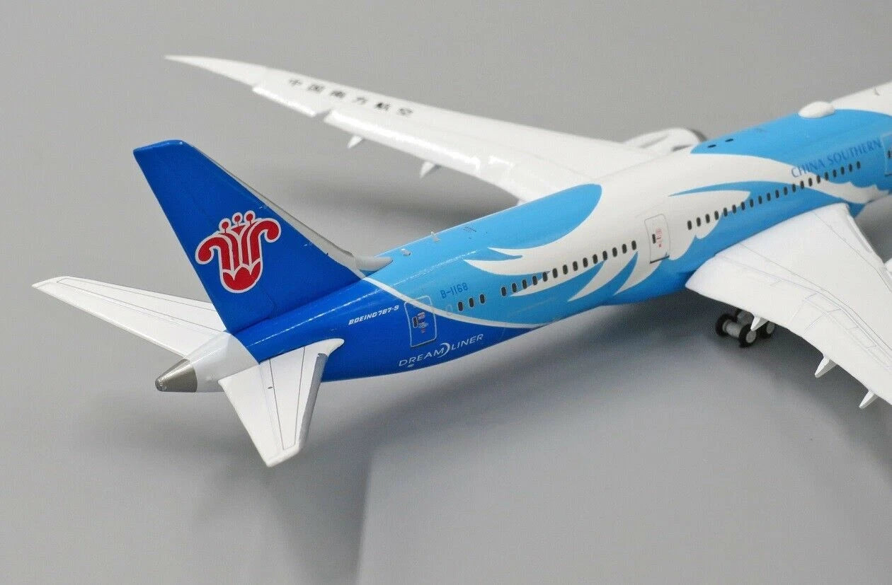 JC WINGS B787-9 CHINA SOUTHERN "787TH" (FLAPS DOWN) REG: B-1168