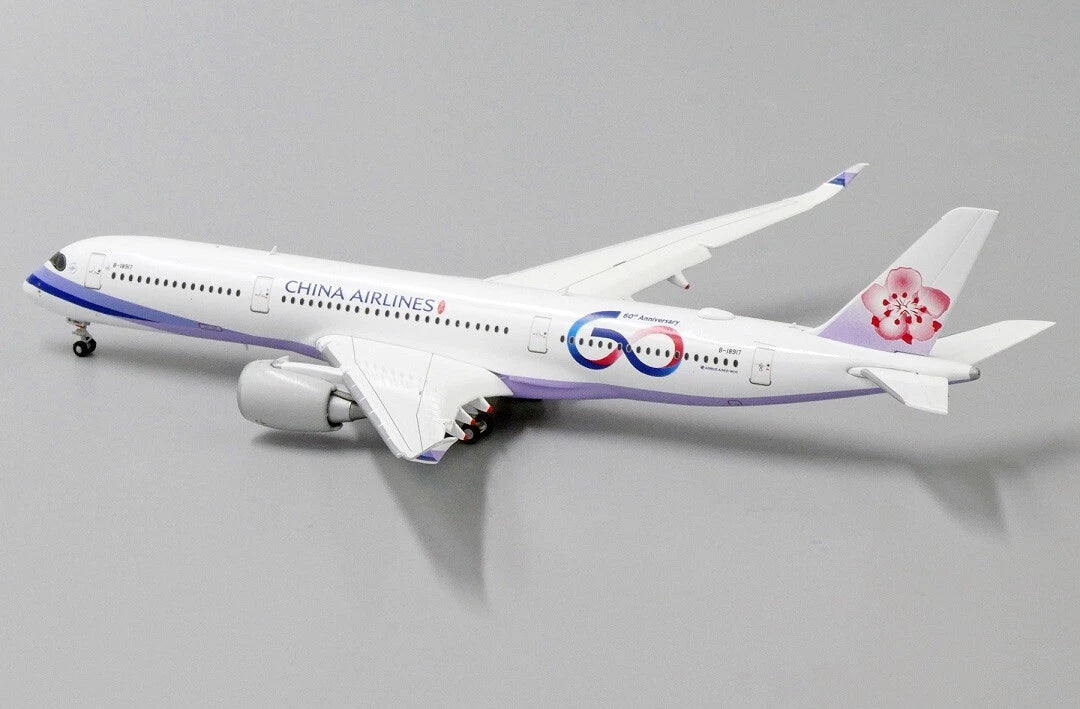 JC WINGS A350 CHINA AIRLINES "60TH ANNIVERSARY" (FLAPS DOWN) REG:B-18917