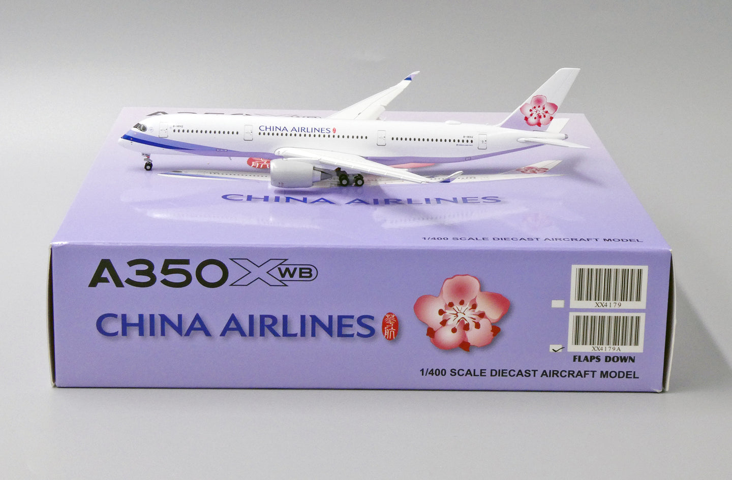 JCWINGS A350-900XWB CHINA AIRLINES (FLAPS DOWN) REG: B-18912