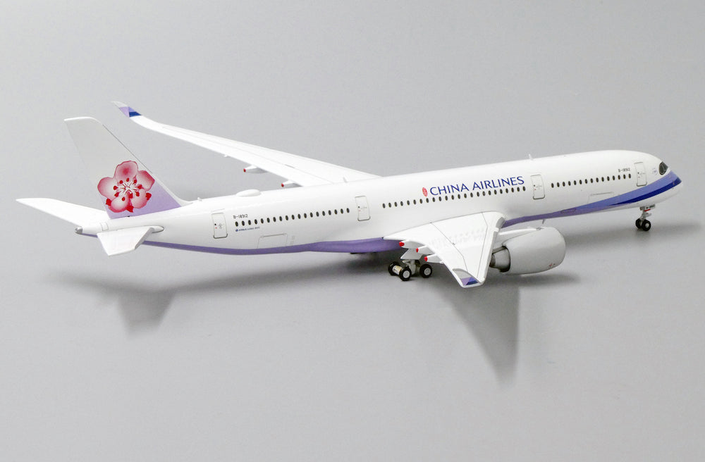 JCWINGS A350-900XWB CHINA AIRLINES REG: B-18912