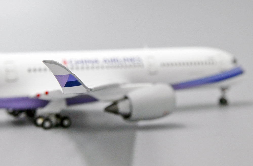 JCWINGS A350-900XWB CHINA AIRLINES REG: B-18912