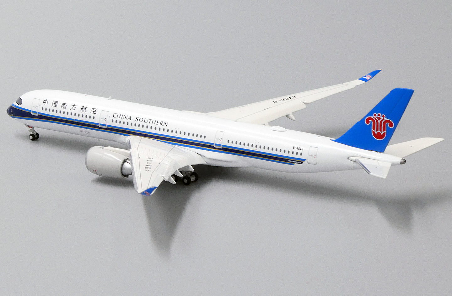 JC WINGS A350-900XWB CHINA SOUTHERN AIRLINES REG: B-30A9