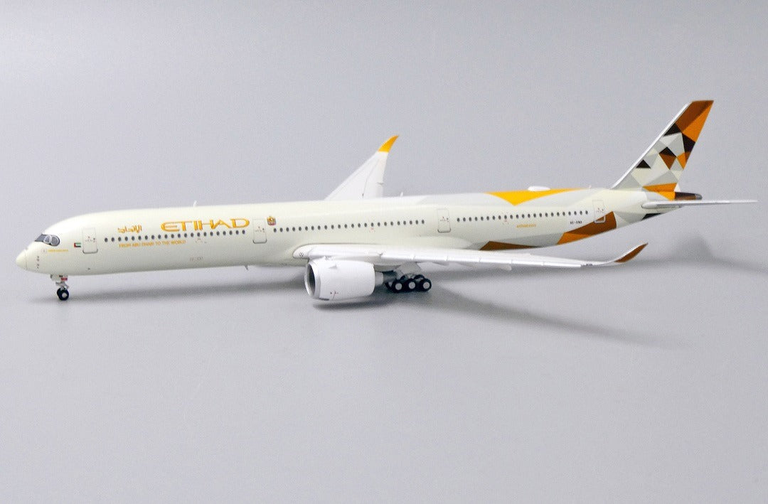 JCWINGS ETIHAD AIRWAYS A350 FLAP DOWN REG: A6-XWA