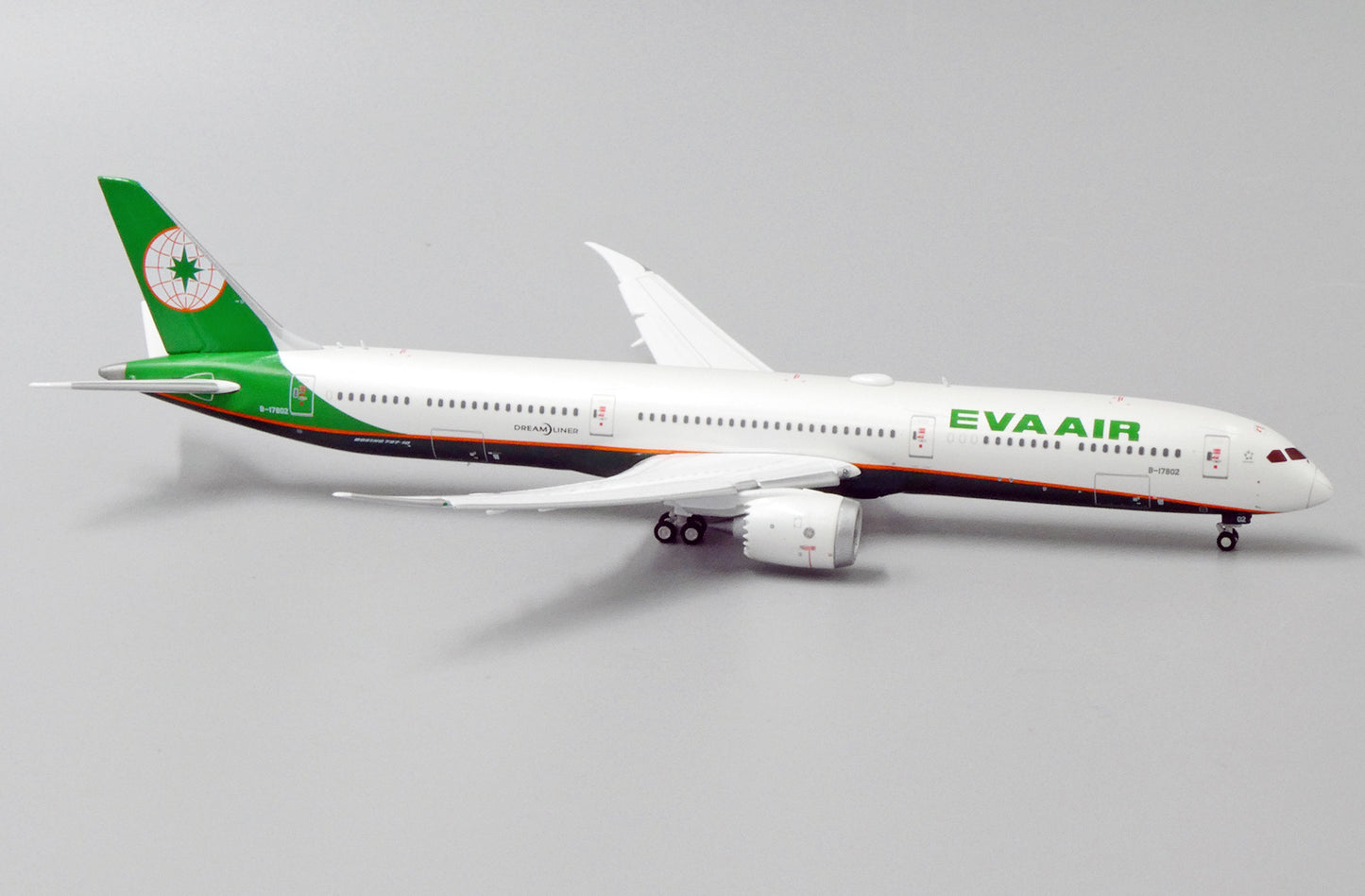JCWINGS B787-10 EVA AIR FLAP DOWN REG: B-17802