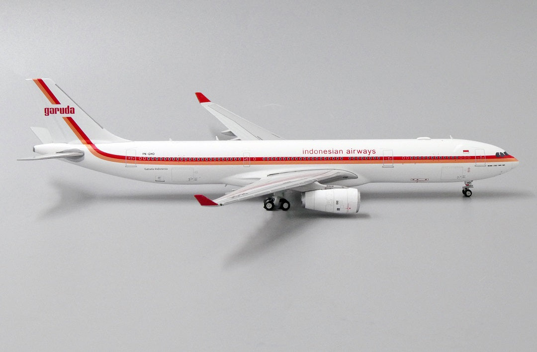 JC WINGS A330-300 GARUDA INDONESIA "RETRO LIVERY" REG: PK-GHD