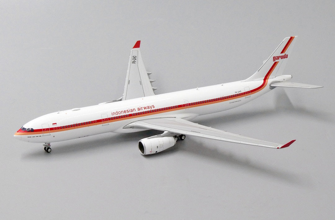 JC WINGS A330-300 GARUDA INDONESIA "RETRO LIVERY" REG: PK-GHD