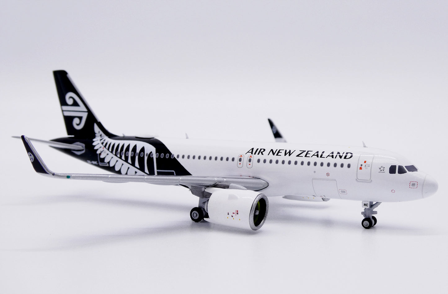 JC WINGS A320NEO AIR NEW ZEALAND REG: ZK-NHC