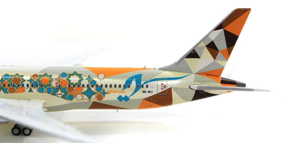 JC WINGS B787-9 DREAMLINER ETIHAD AIRWAYS "ADNOC LIVERY" REG: A6-BLI