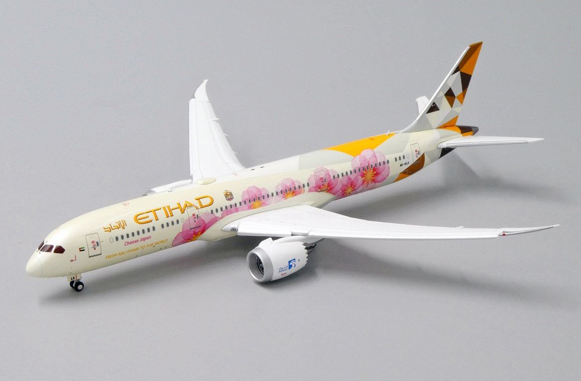 JC WINGS B787-9 ETIHAD AIRWAYS "CHOOSE JAPAN" (FLAPS DOWN) REG: A6-BLK