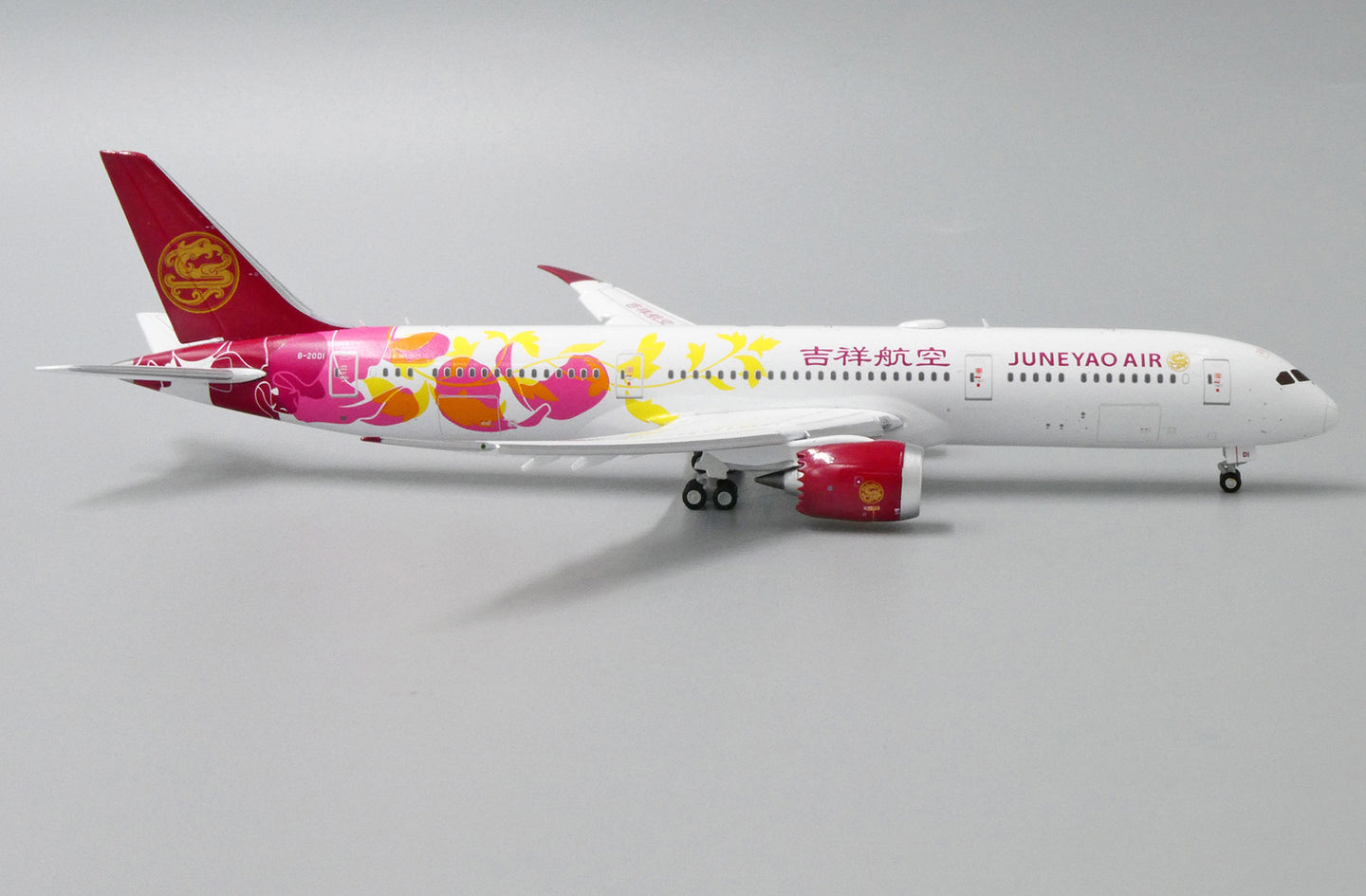 JC WINGS B787-9 JUNEYAO AIRLINES (FLAP DOWN) REG: B-20D1