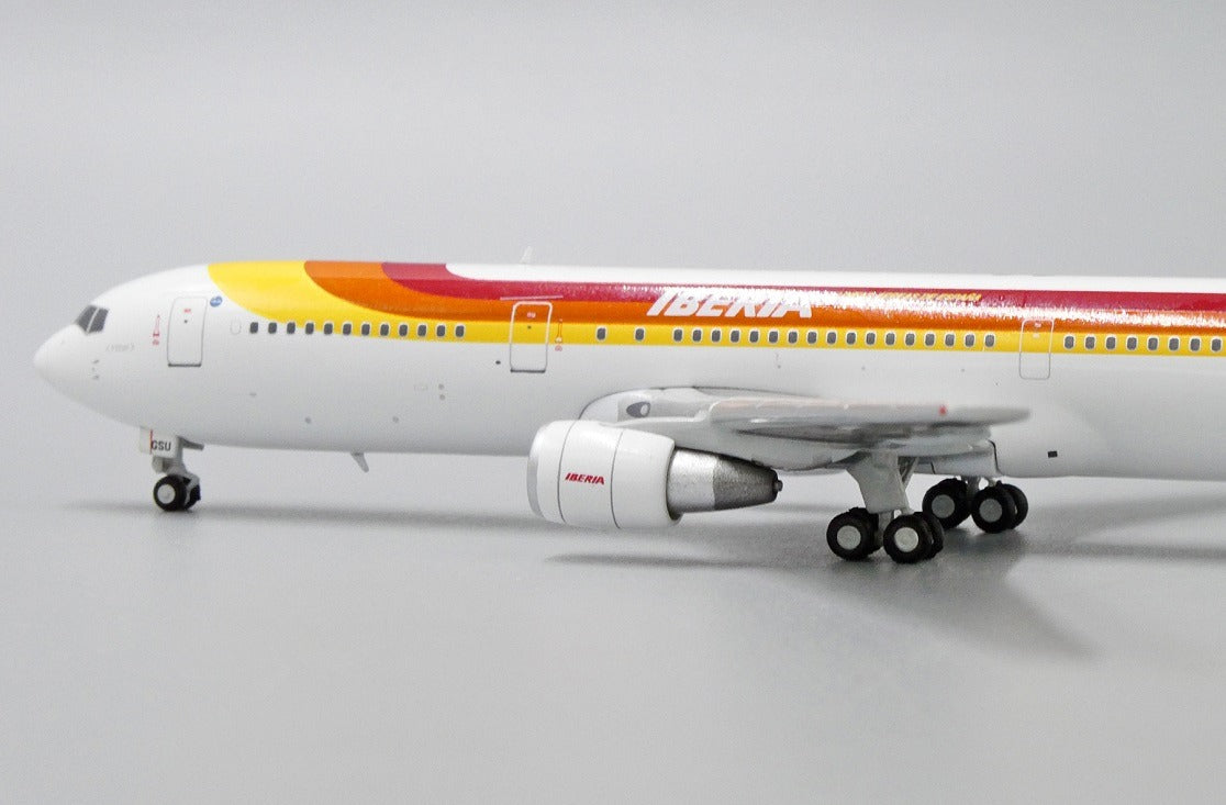 JC WINGS B767-300ER IBERIA REG: EC-GSU
