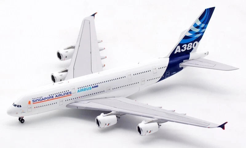 JC WINGS A380 AIRBUS INDUSTRIE 'SINGAPORE AIRLINES TITLE' REG: F-WWOW
