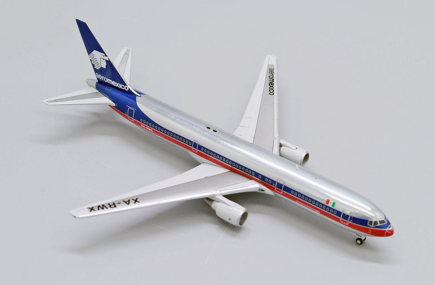 JC WINGS B767-300ER AEROMEXICO POLISHED REG: XA-RWX
