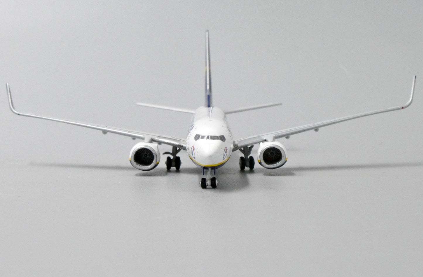 JC WINGS B737-800 RYANAIR "COMUNITAT VALENCIANA" REG: EI-DWE