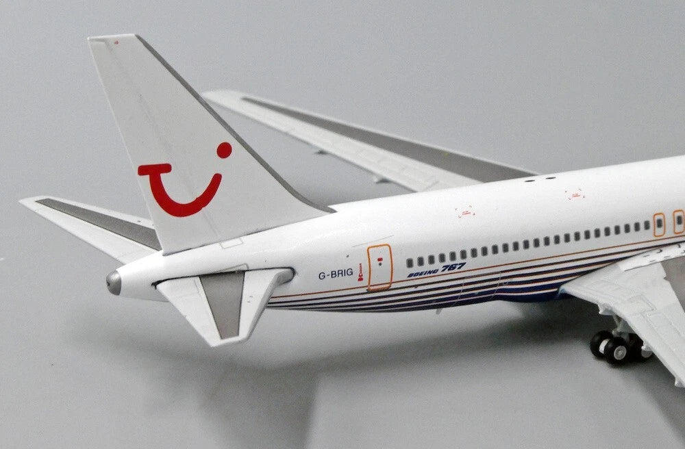 JC WINGS B767-200ER BRITANNIA AIRWAYS (THOMSON HOLIDAYS) REG: G-BRIG
