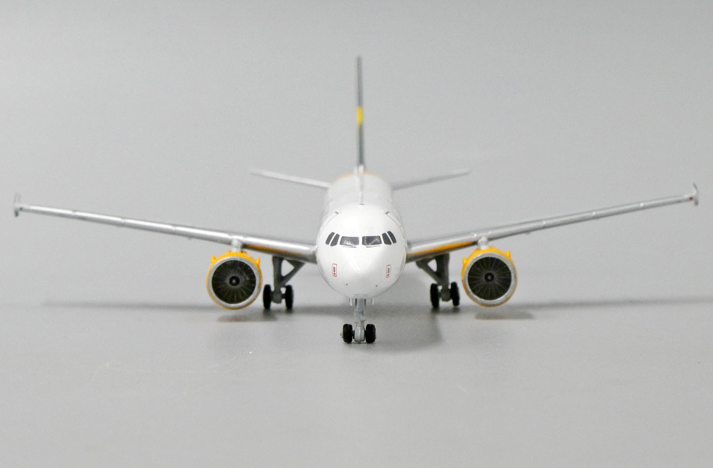 JC WINGS A321 THOMAS COOK "PINK RIBBON" REG: G-TCDW
