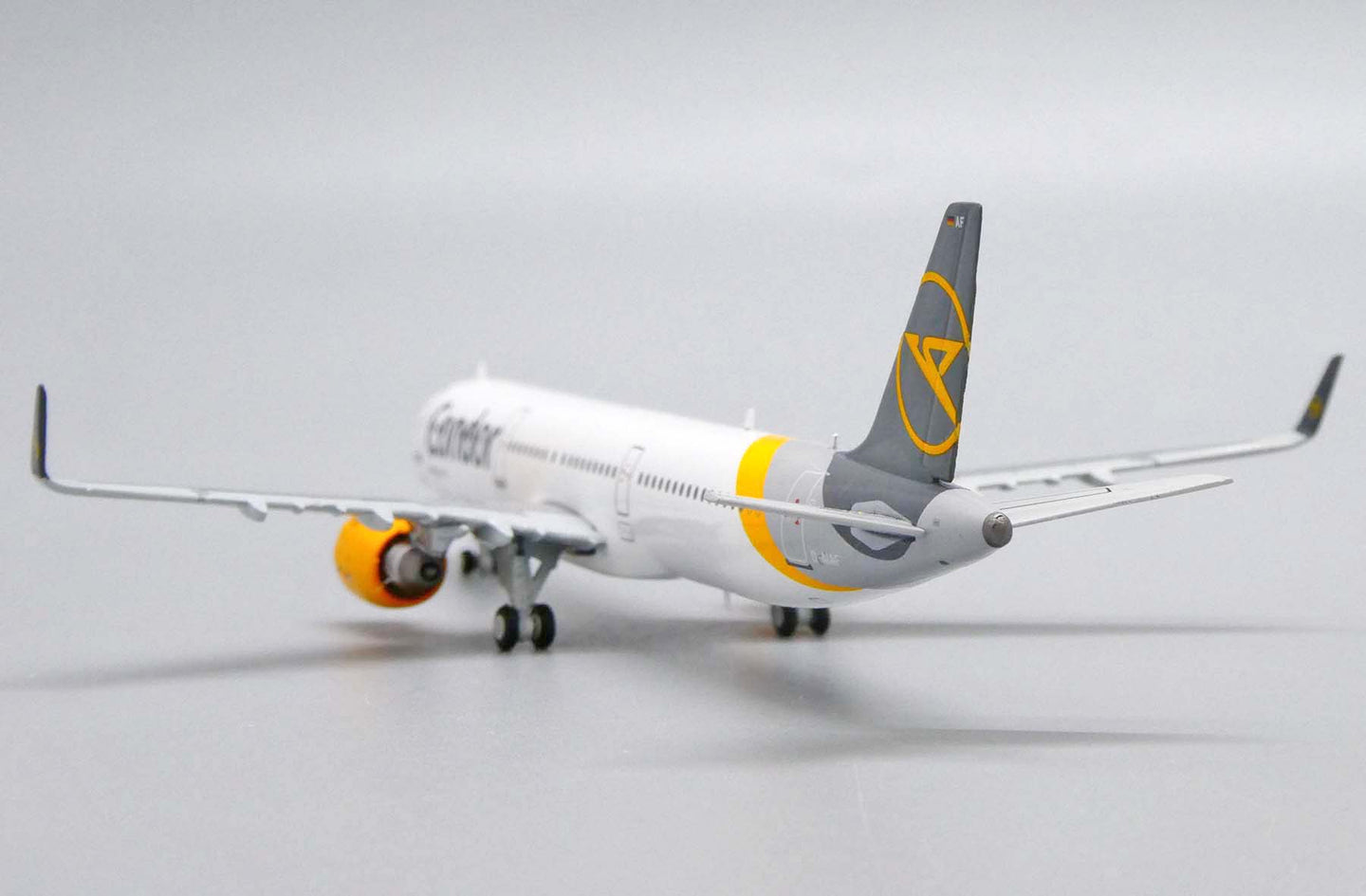 JC WINGS A321 CONDOR REG: D-AIAF