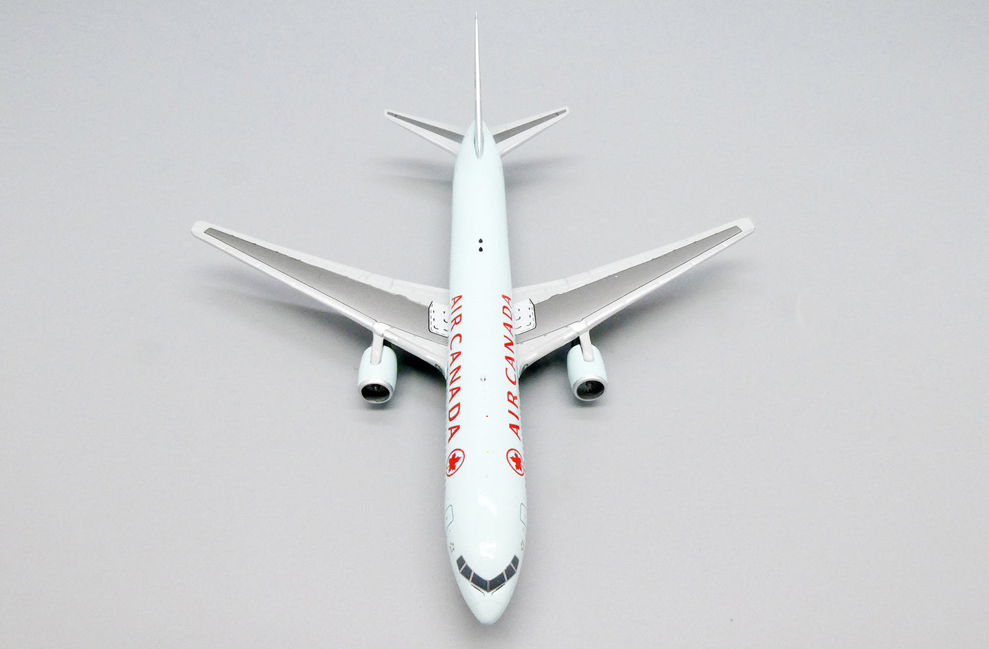 JCWINGS BOEING 767-300(ER) AIR CANADA REG: C-FTCA