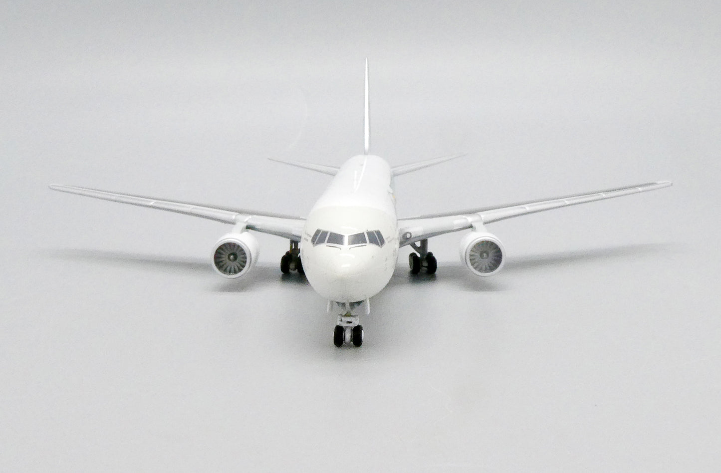 JCWINGS B767-300(ER) AIR CANADA "FREE SPIRIT" REG: C-GBZR