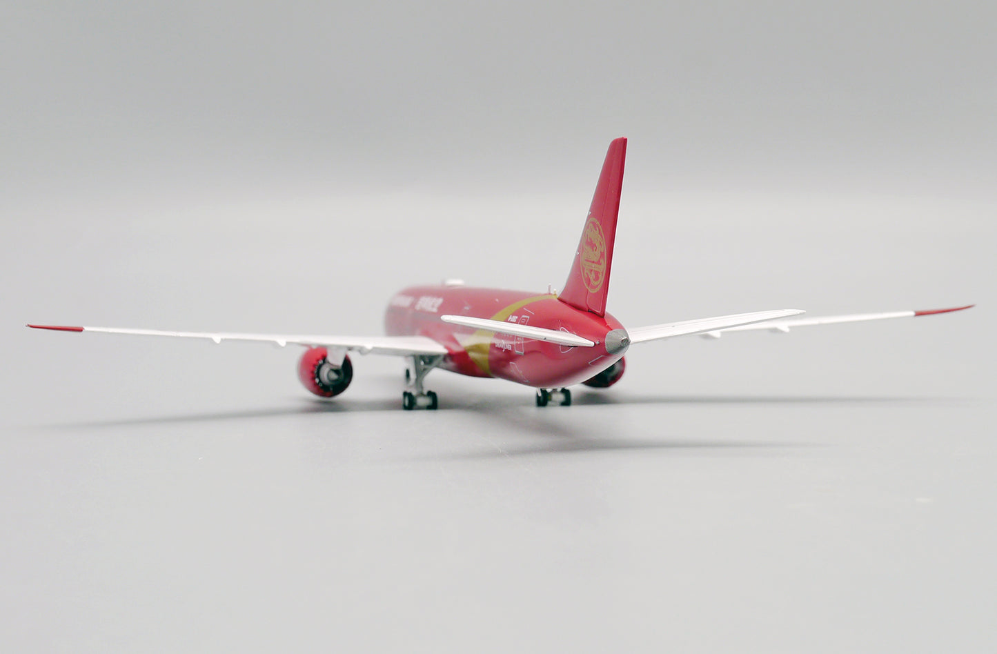 JC WINGS B787-9 DREAMLINER JUNEYAO AIR REG: B-20EC