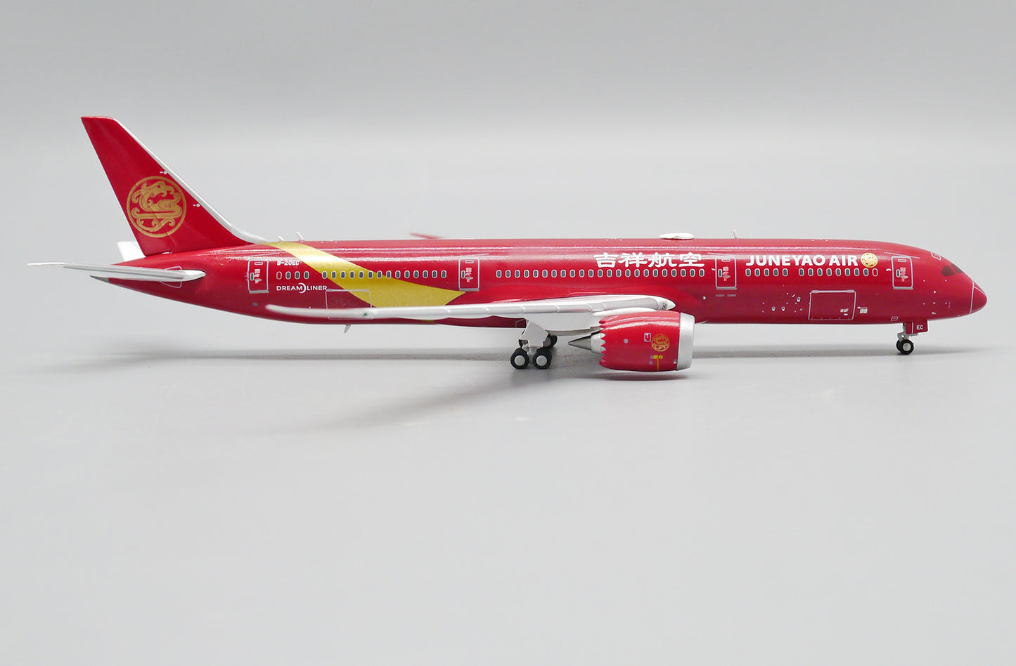 JC WINGS B787-9 DREAMLINER JUNEYAO AIR REG: B-20EC