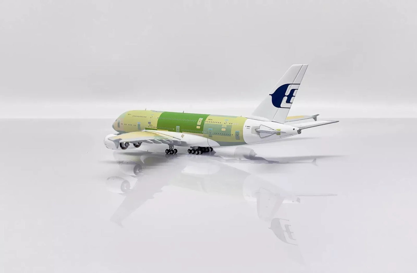 JC WINGS A380 MALAYSIA AIRLINES "BARE METAL" REG: F-WWSG