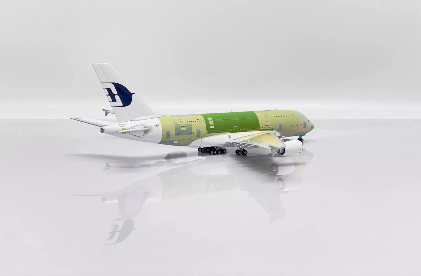 JC WINGS A380 MALAYSIA AIRLINES "BARE METAL" REG: F-WWSG