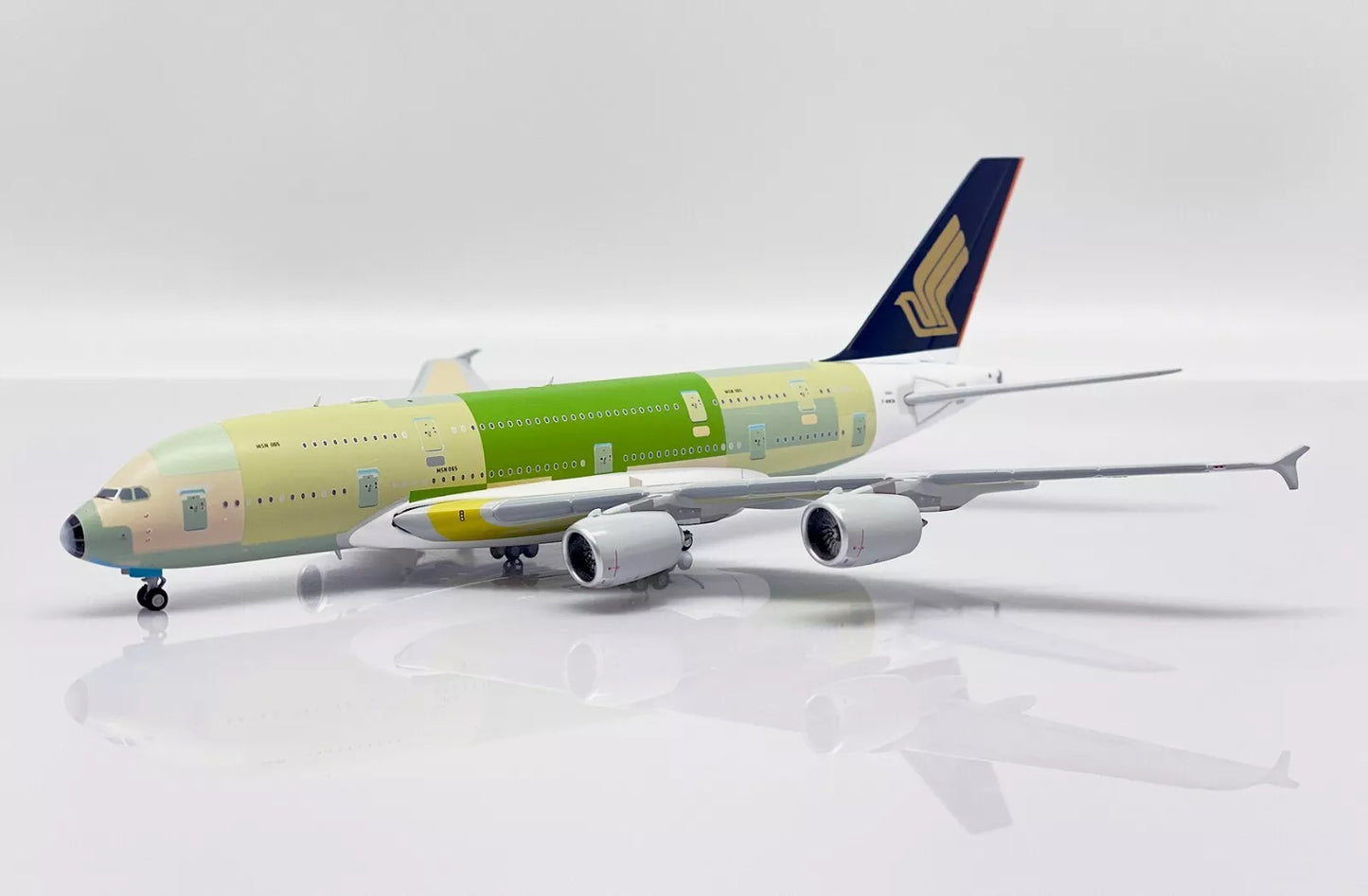 JC WINGS A380 SINGAPORE AIRLINES "BARE METAL" REG: F-WWSM