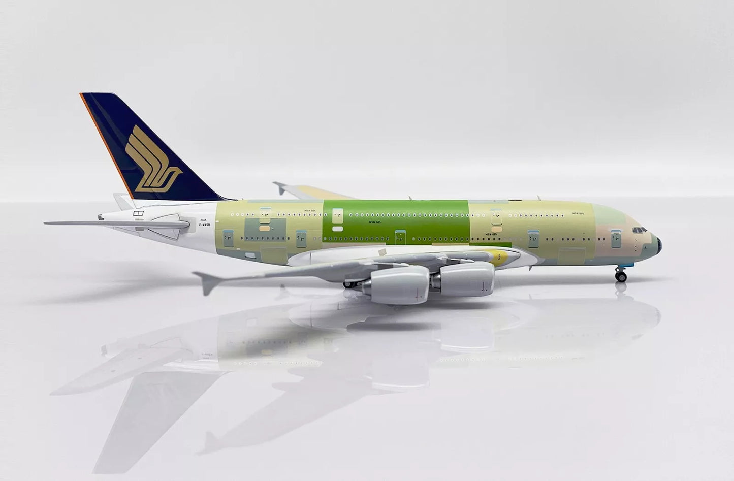 JC WINGS A380 SINGAPORE AIRLINES "BARE METAL" REG: F-WWSM
