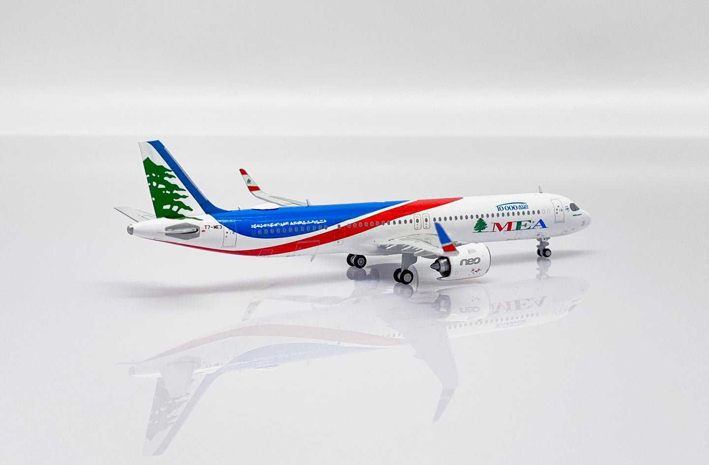 JC WINGS A321NEO MIDDLE EAST AIRLINES REG: T7-ME3