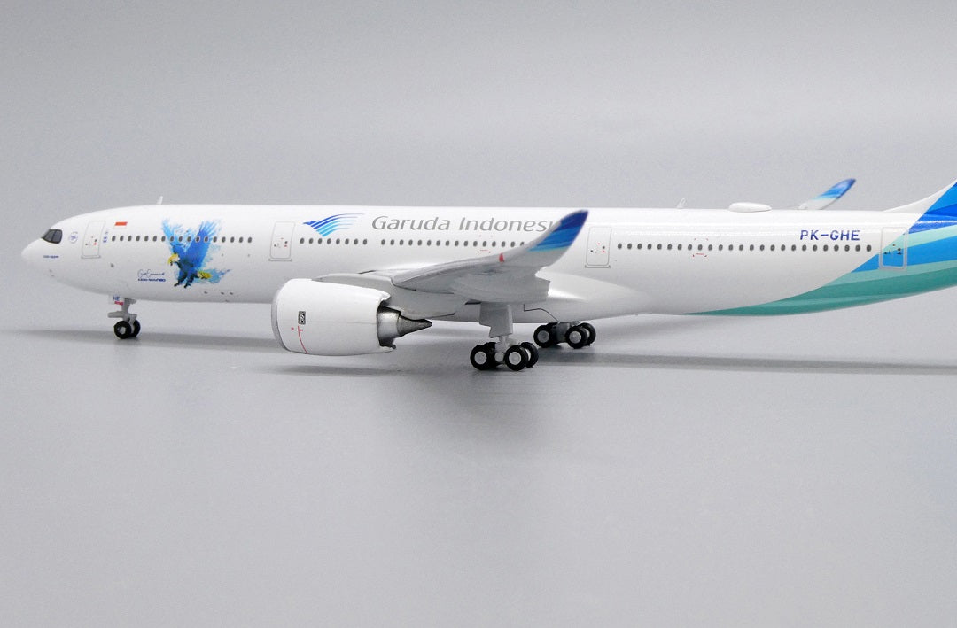 JCWINGS A330 GARUDA INDONESIA REG: PK-GHE