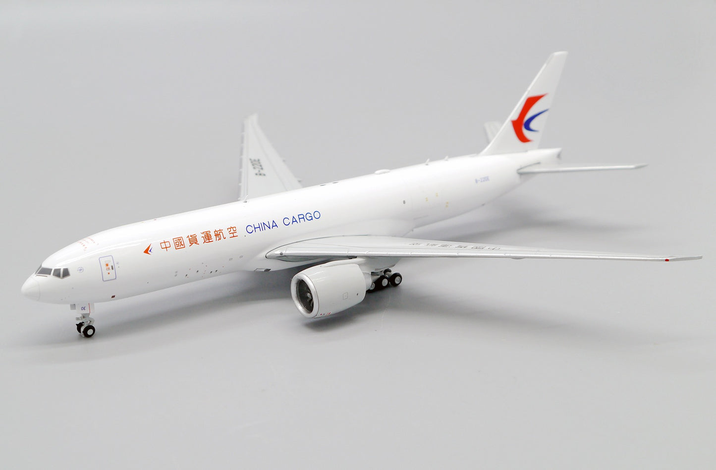 JC WINGS B777-200(LRF) CHINA CARGO AIRLINES REG: B-220E