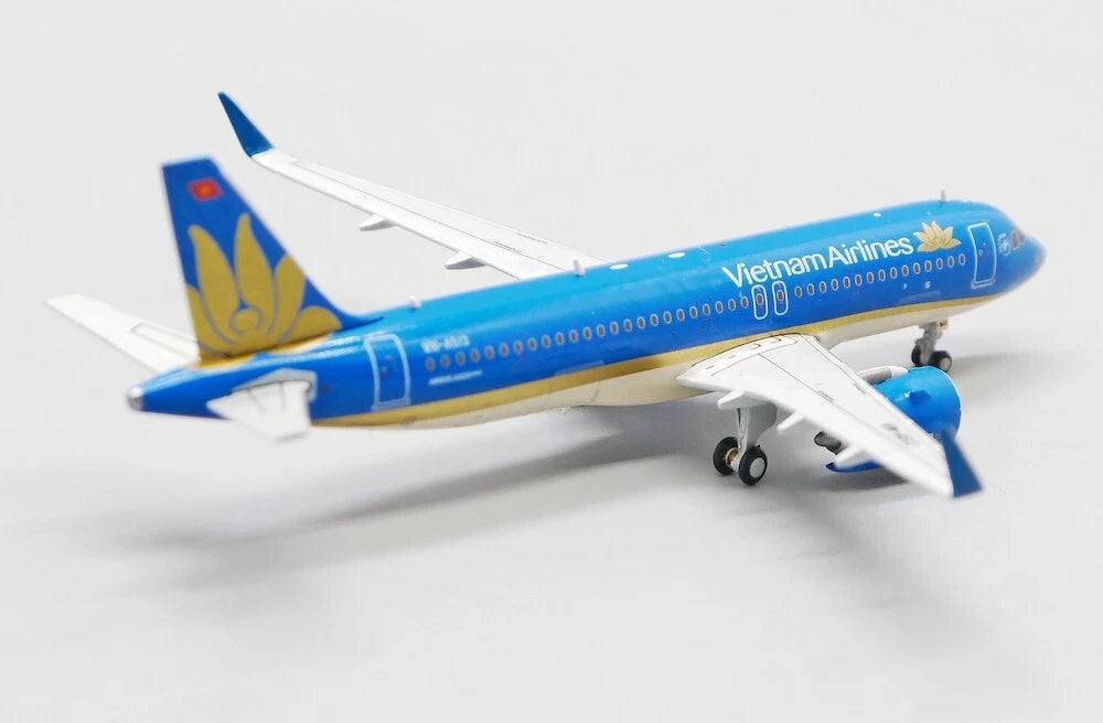JCWINGS AIRBUS A320NEO VIETNAM AIRLINES REG: VN-A513