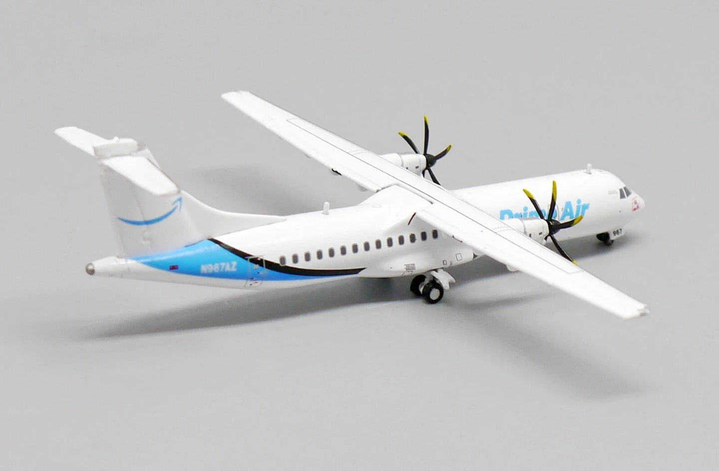 JC WINGS ATR72-500F AMAZON PRIME AIR REG: N967AZ