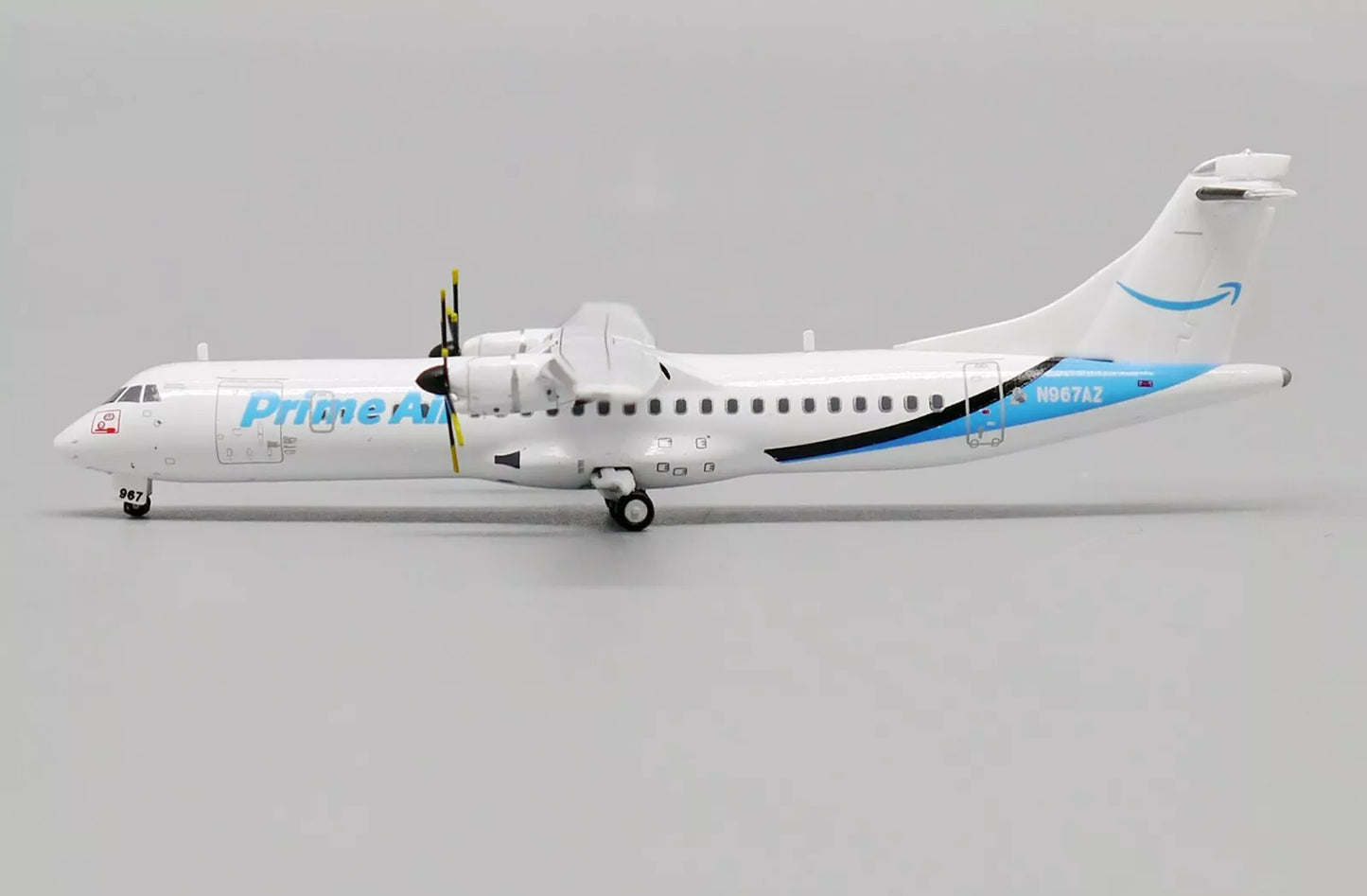 JC WINGS ATR72-500F AMAZON PRIME AIR REG: N967AZ