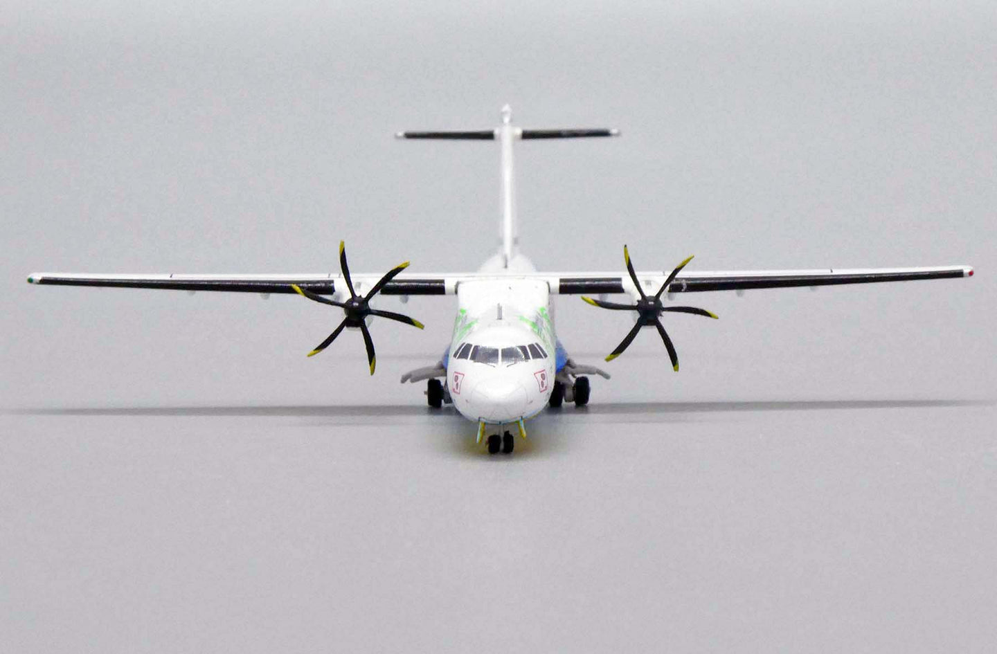 JC WINGS ATR72-500 BANGKOK AIRWAYS REG: HS-PGG