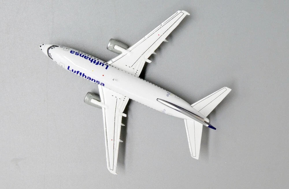 JC WINGS B737-500 LUFTHANSA "FOOTBALL NOSE" REG: D-ABIN