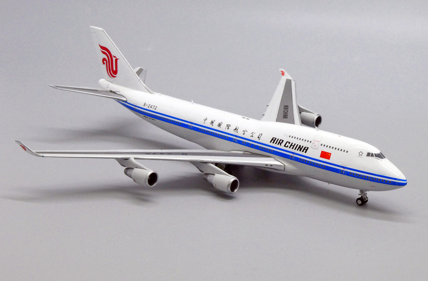 JCWINGS B747-400 AIR CHINA REG: B-2472