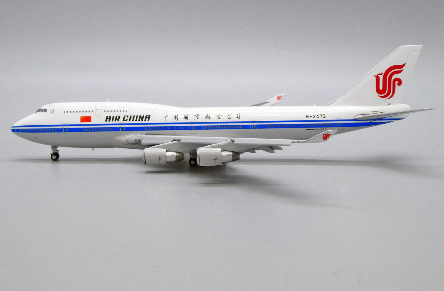 JCWINGS B747-400 AIR CHINA FLAP DOWN REG: B-2472