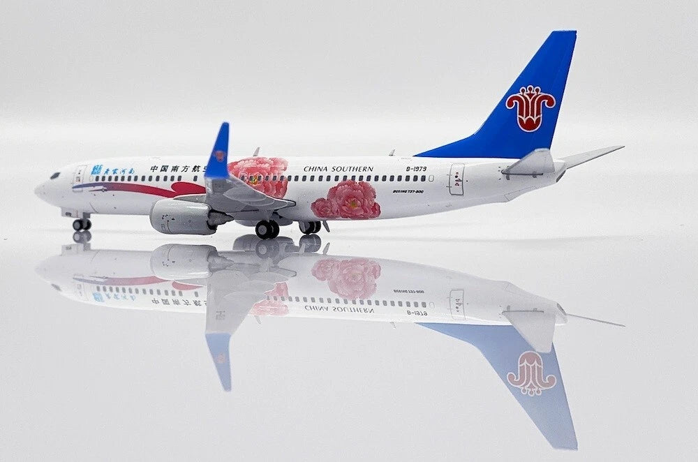 JCWINGS B737-800 CHINA SOUTHERN AIRLINES "HENAN PROVINCE" REG: B-1979