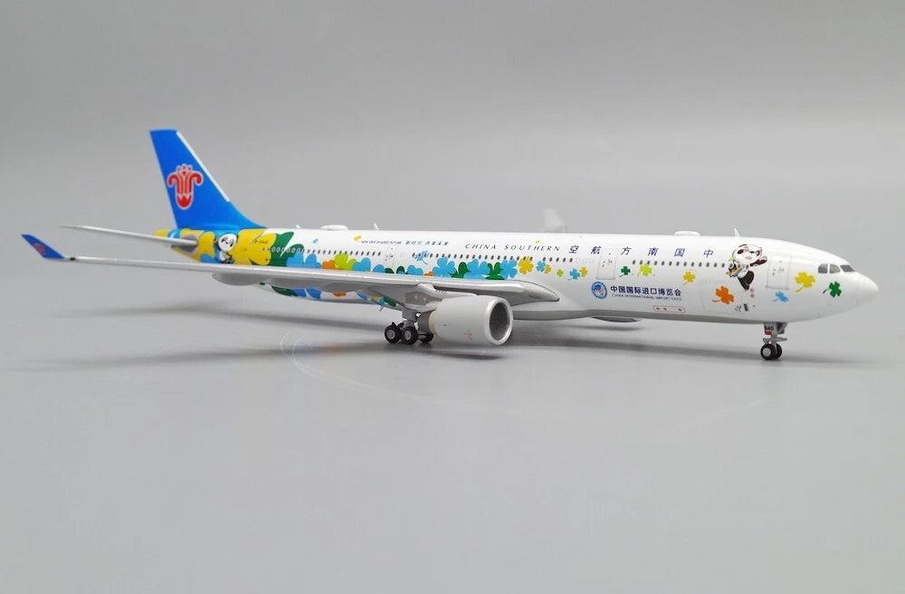 JC WINGS A330-300 CHINA SOUTHERN AIRLINES "IMPORT EXPO" REG:B-5940