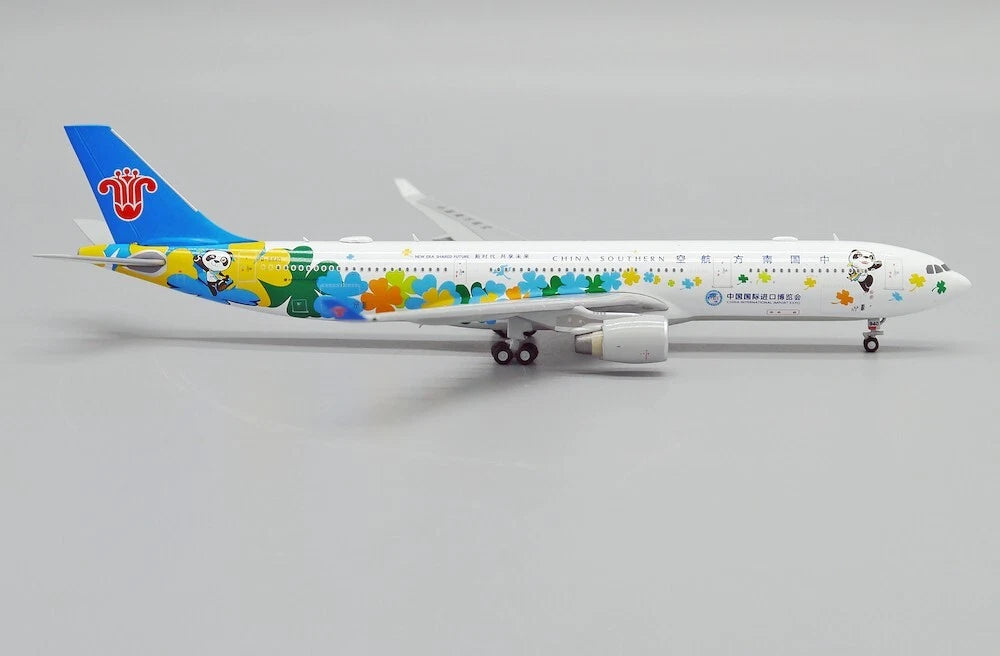 JC WINGS A330-300 CHINA SOUTHERN AIRLINES "IMPORT EXPO" REG:B-5940
