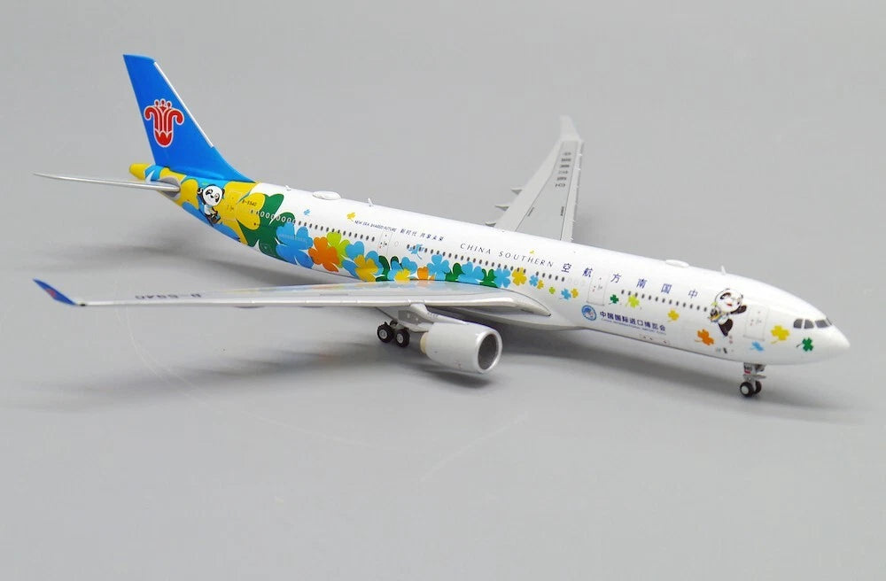 JC WINGS A330-300 CHINA SOUTHERN AIRLINES "IMPORT EXPO" REG:B-5940