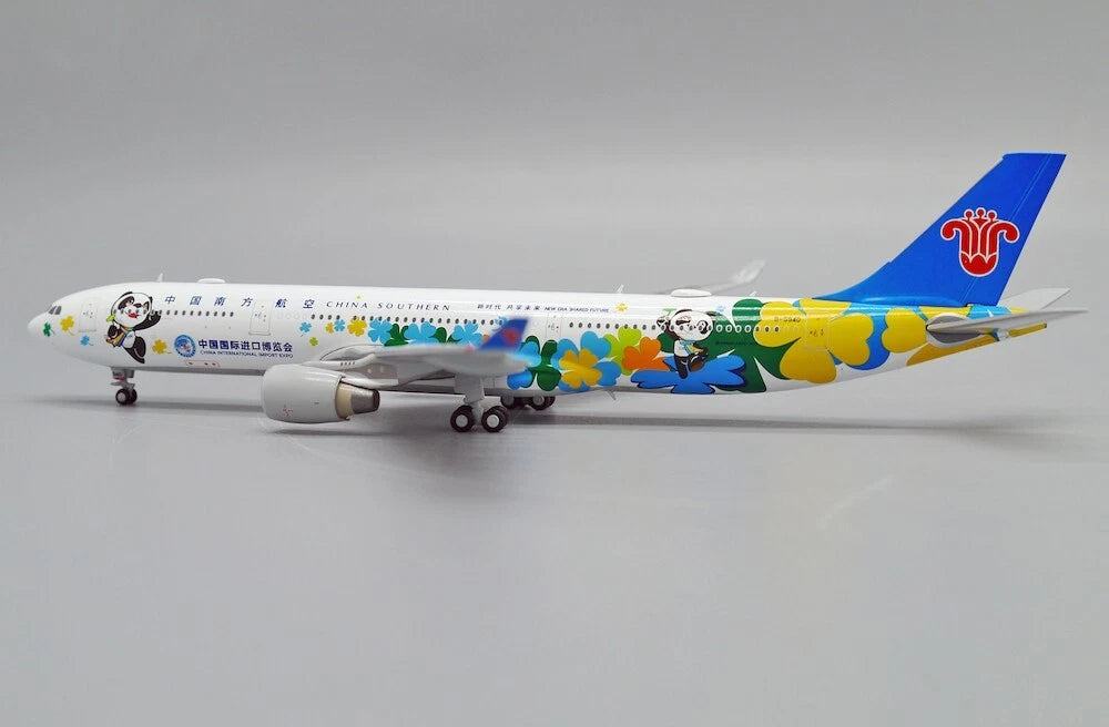 JC WINGS A330-300 CHINA SOUTHERN AIRLINES "IMPORT EXPO" REG:B-5940