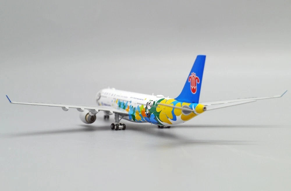 JC WINGS A330-300 CHINA SOUTHERN AIRLINES "IMPORT EXPO" REG:B-5940
