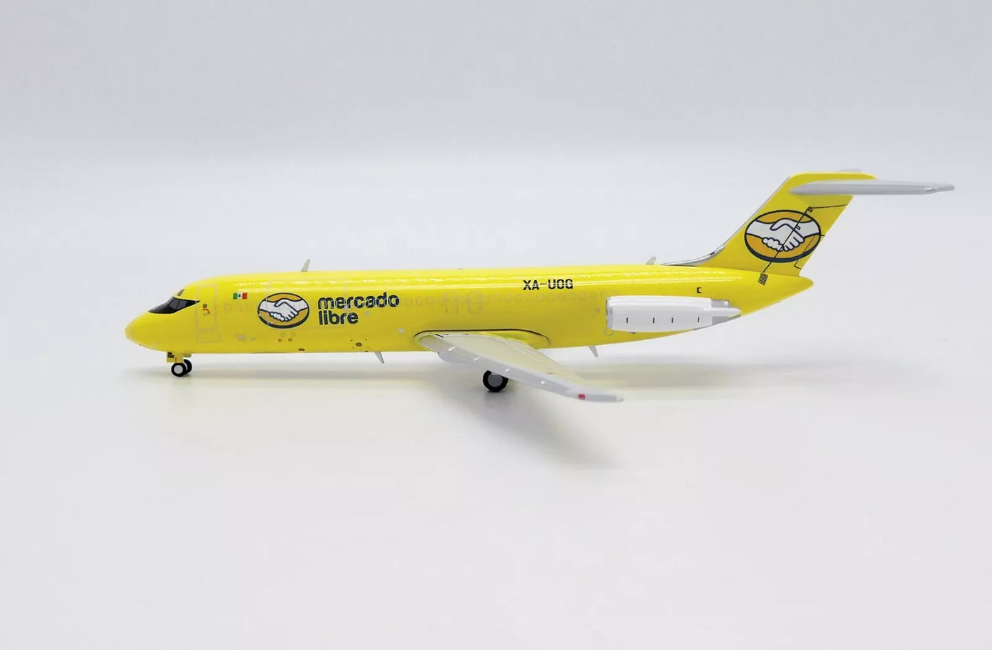 JC WINGS DC-9-30F MERCADO LIBRE REG: XA-UOG